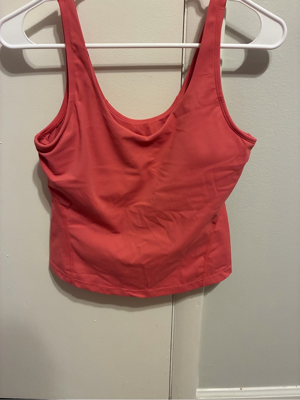 HALARA Coral-Red Scoop Sports Tank